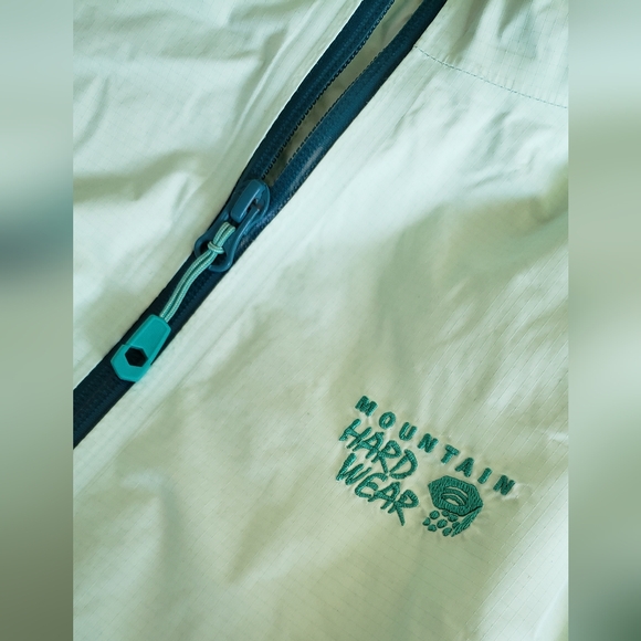 Mountain Hardwear Mint Women's Rain Jacket Shell Small - Picture 3 of 6